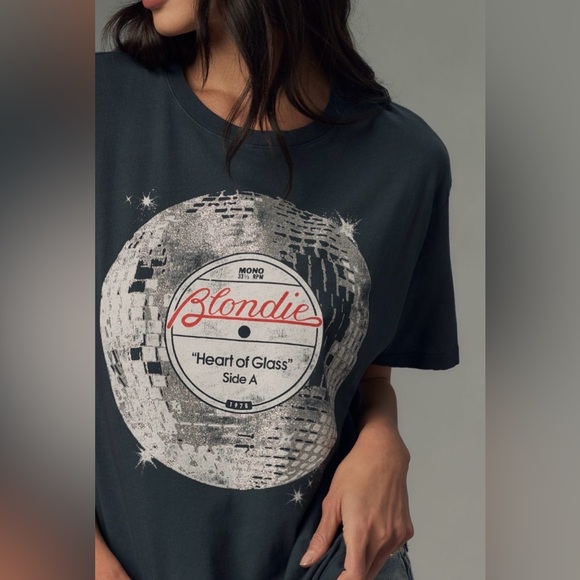 Let Luv Anthropologie Blondie Heart of Glass Glitter Graphic Tee – Size S - Picture 3 of 12